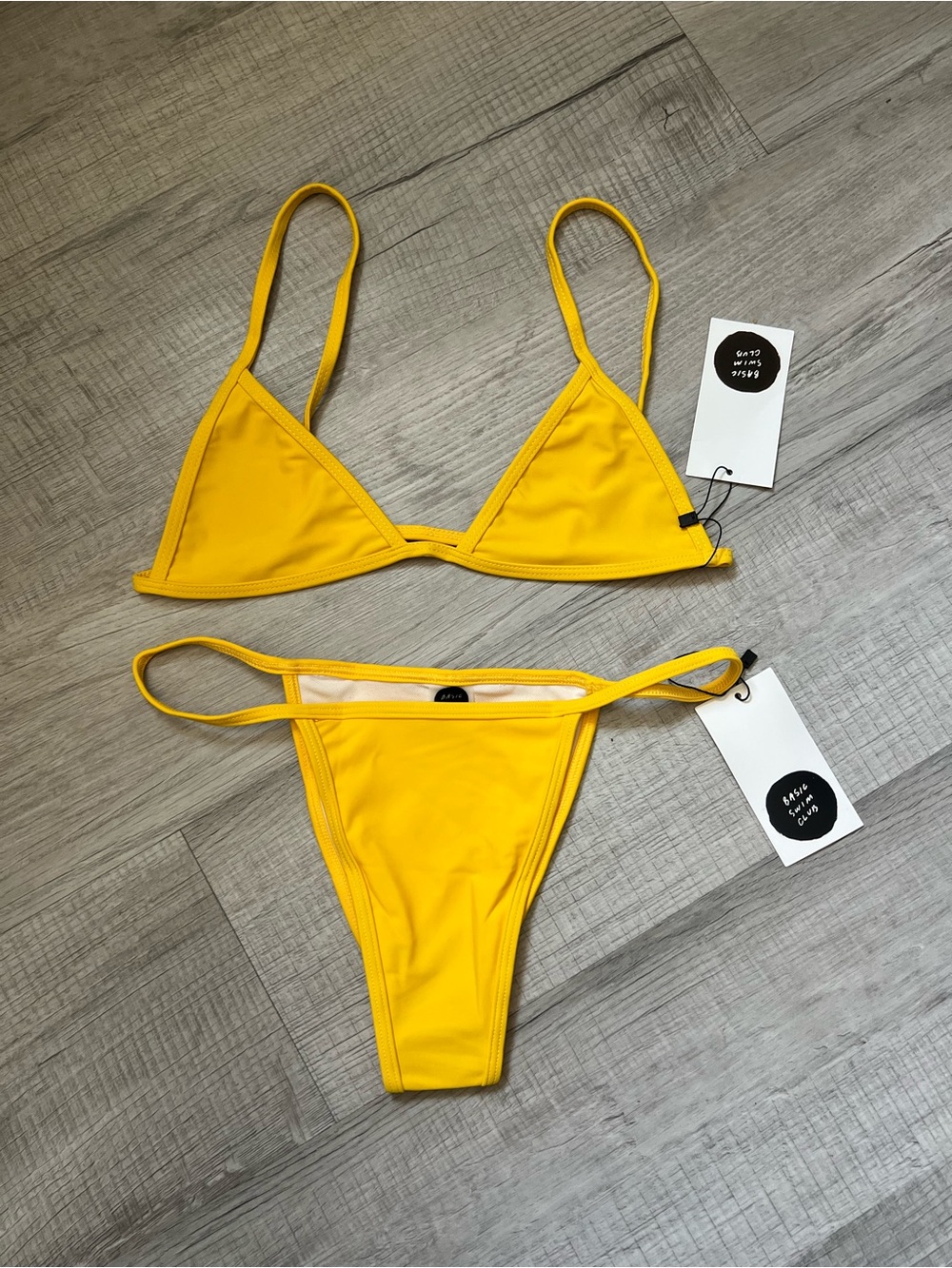 NEW BASIC SWIM La Premiere Swim Set Yellow - Picture 9 of 16